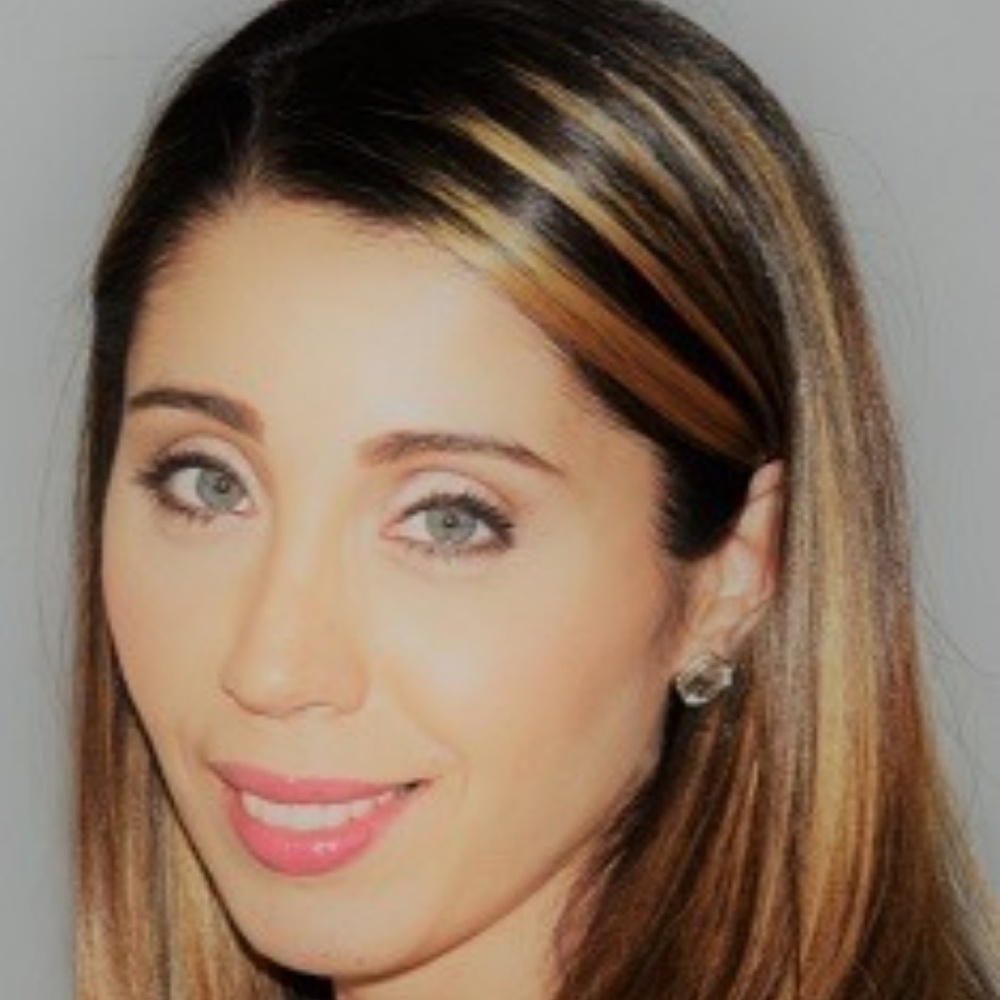 Meet your Posher, Gia